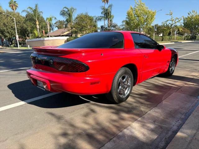 2002 Pontiac Firebird Base