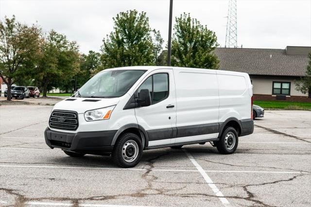2017 Ford Transit w/Sliding Side Door w/RWB