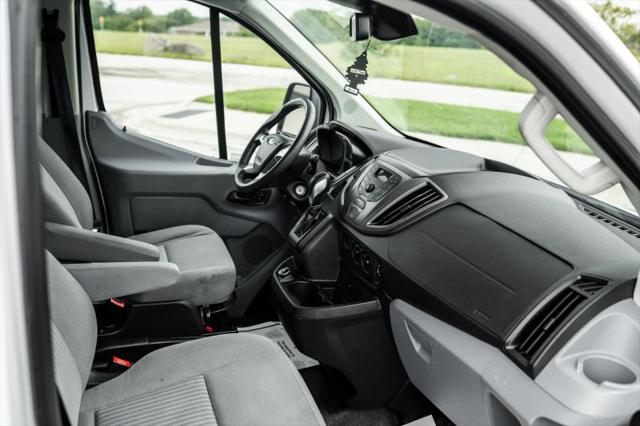 2017 Ford Transit w/Sliding Side Door w/RWB