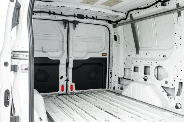 2017 Ford Transit w/Sliding Side Door w/RWB