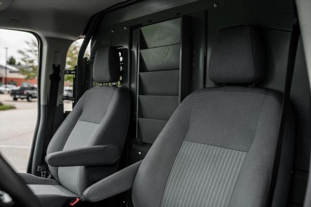 2017 Ford Transit w/Sliding Side Door w/RWB