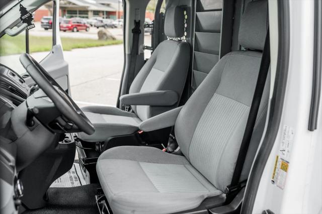 2017 Ford Transit w/Sliding Side Door w/RWB