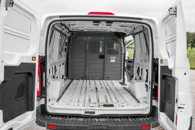 2017 Ford Transit w/Sliding Side Door w/RWB