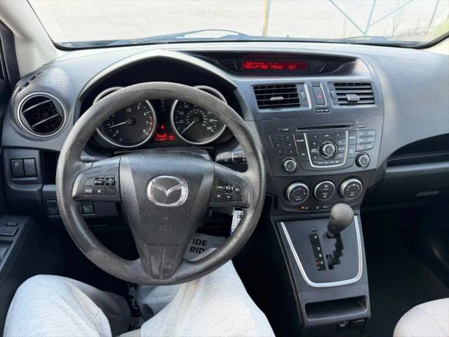 2014 Mazda Mazda5 Sport