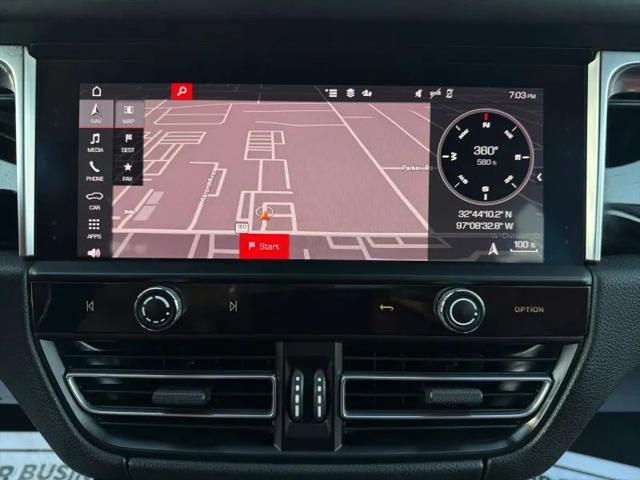 2023 Porsche Macan Base