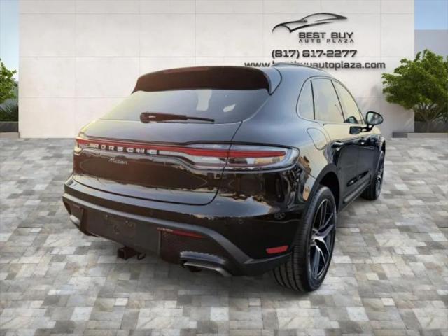 2023 Porsche Macan Base