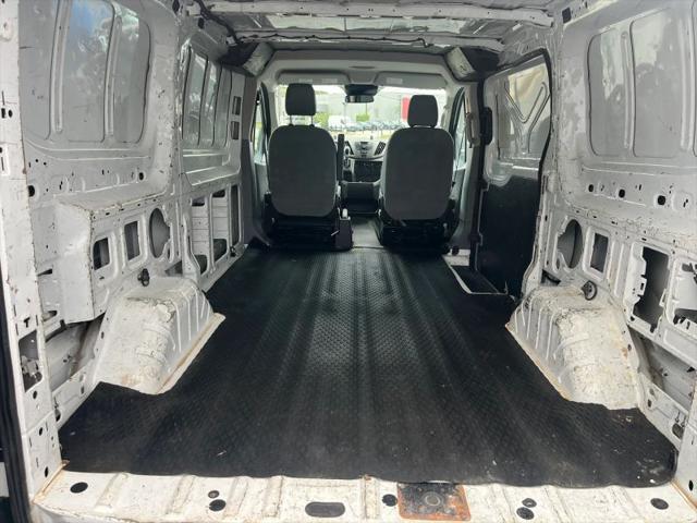 2016 Ford Transit w/Sliding Side Door w/RWB