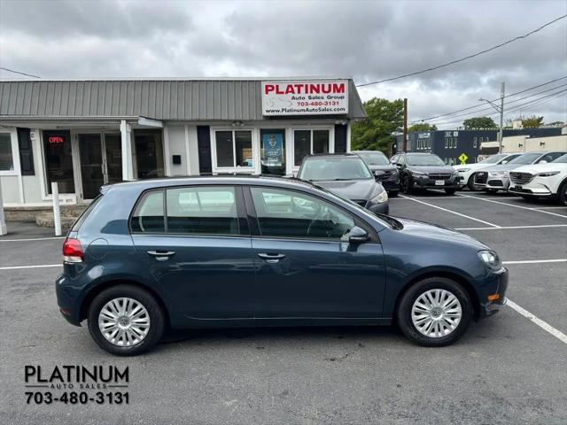 2013 Volkswagen Golf 2.5L 4-Door