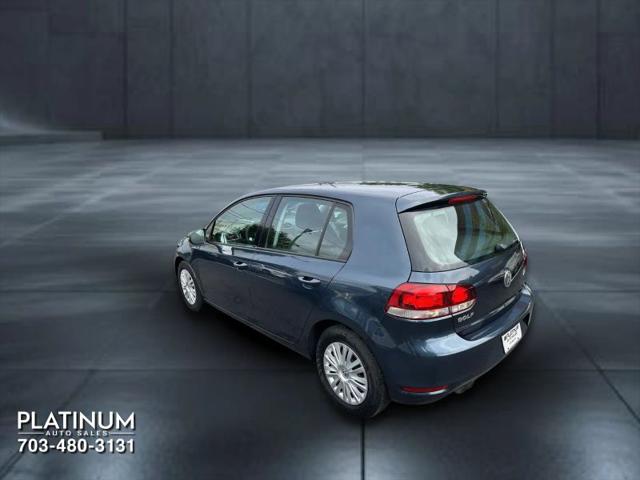 2013 Volkswagen Golf 2.5L 4-Door