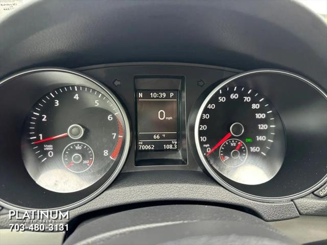 2013 Volkswagen Golf 2.5L 4-Door