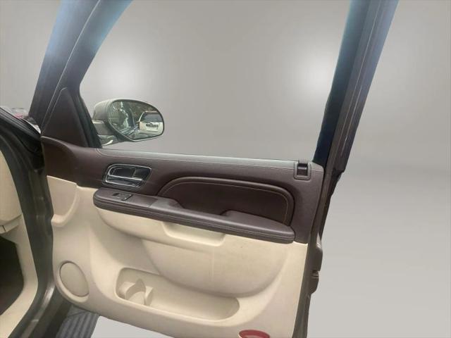 2013 Cadillac Escalade Platinum Edition