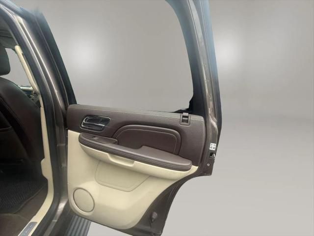 2013 Cadillac Escalade Platinum Edition
