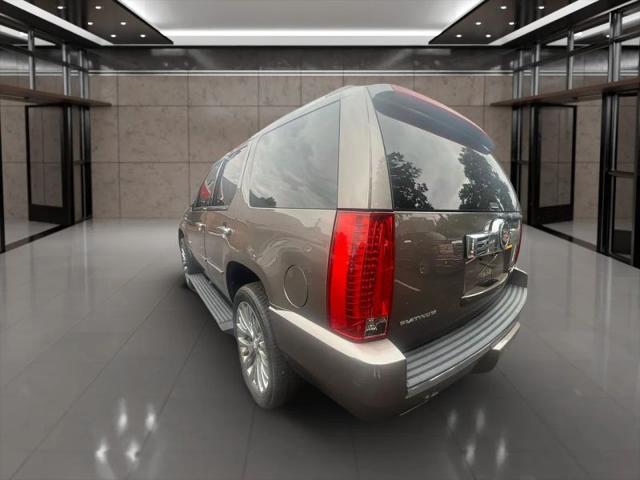 2013 Cadillac Escalade Platinum Edition