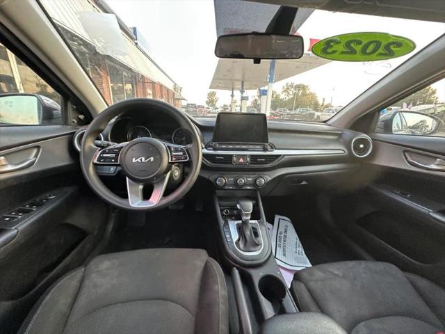 2023 Kia Forte LXS