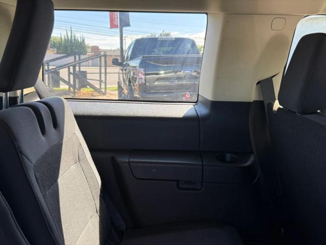 2017 Ford Flex SE