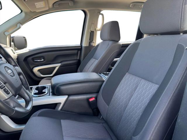 2021 Nissan Titan Crew Cab SV 4x4