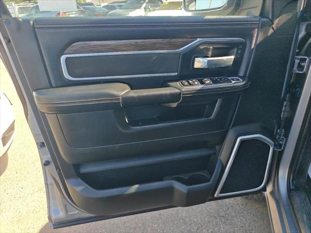 2019 Ram 3500 Laramie Crew Cab 4x4 8 Box
