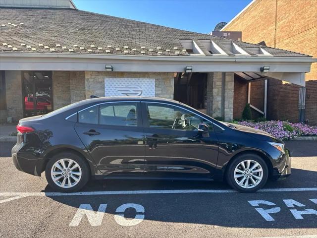 2023 Toyota Corolla Hybrid XLE