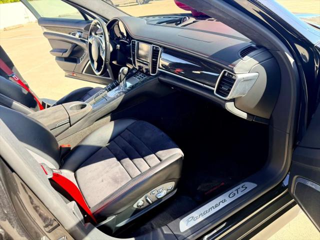 2013 Porsche Panamera GTS