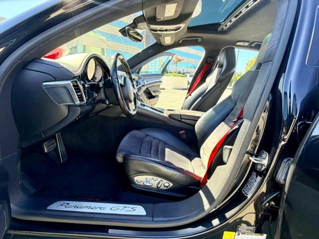 2013 Porsche Panamera GTS