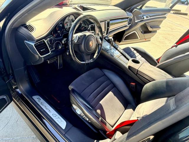 2013 Porsche Panamera GTS