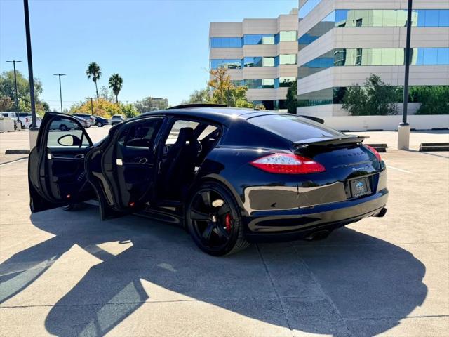 2013 Porsche Panamera GTS