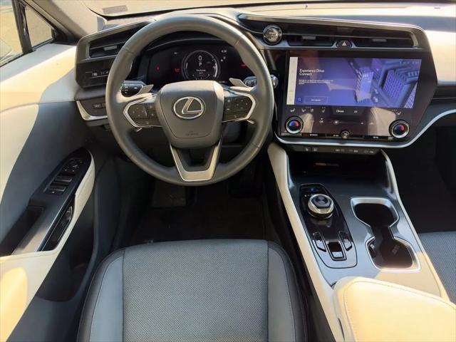 2023 Lexus RZ 450e Premium