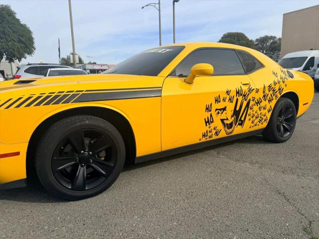 2017 Dodge Challenger SXT