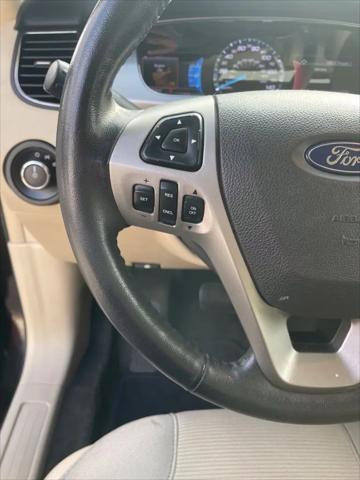 2014 Ford Taurus SEL