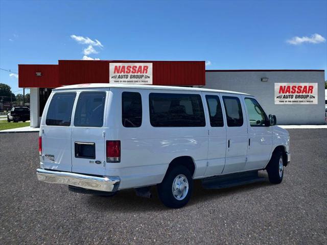 2014 Ford E-350 Super Duty XLT