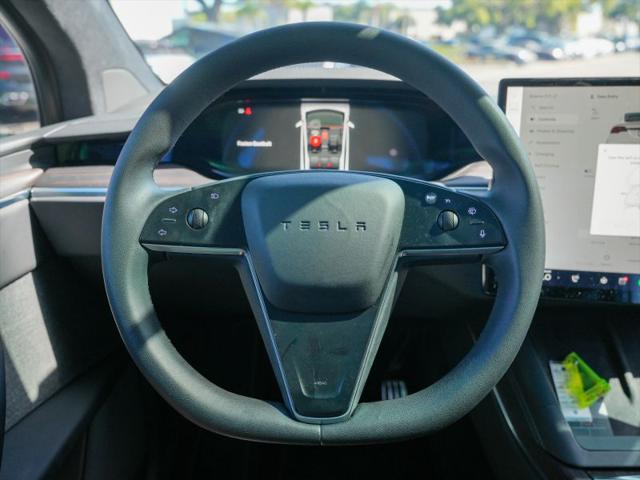 2023 Tesla Model X Base