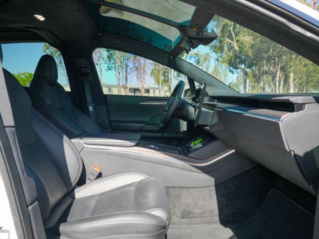 2023 Tesla Model X Base