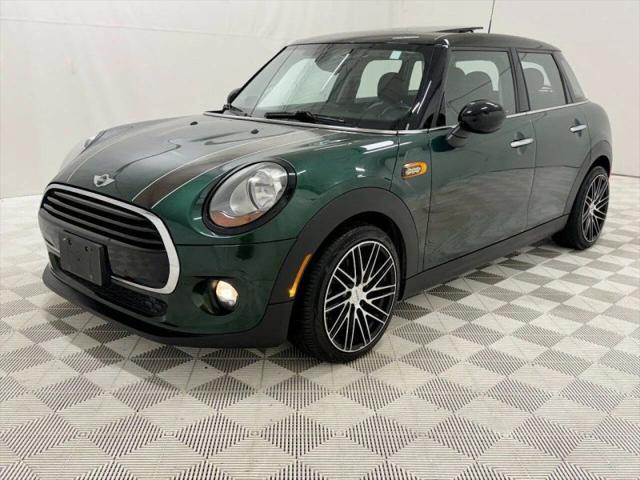 2017 MINI Hardtop Cooper