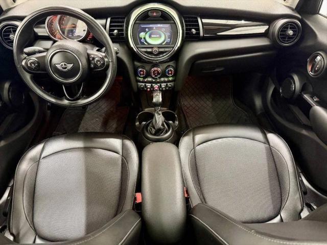 2017 MINI Hardtop Cooper