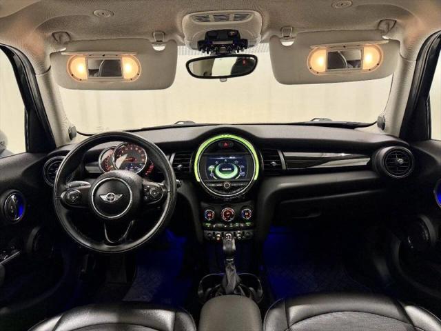 2017 MINI Hardtop Cooper