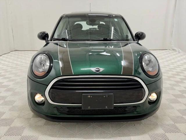 2017 MINI Hardtop Cooper
