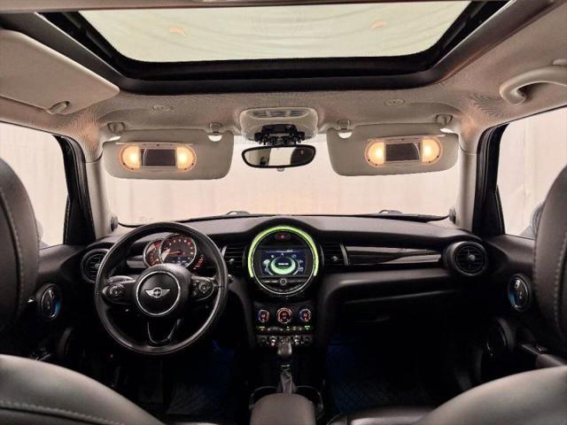 2017 MINI Hardtop Cooper