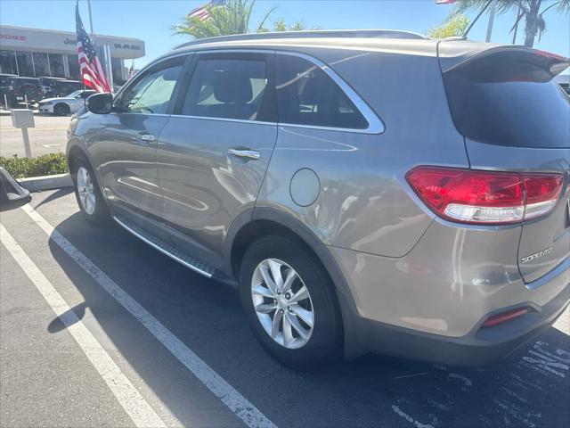 2016 Kia Sorento 2.4L LX