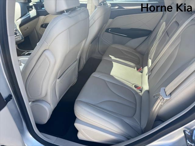 2019 Lincoln MKC Standard