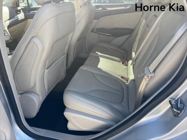 2019 Lincoln MKC Standard