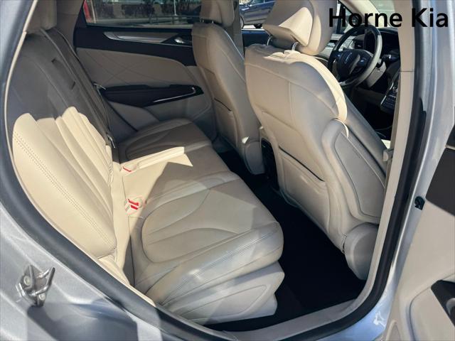 2019 Lincoln MKC Standard