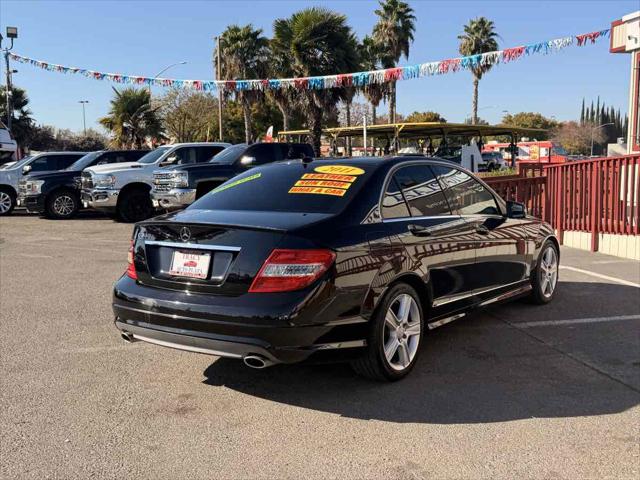 2011 Mercedes-Benz C-CLASS C 300 Luxury