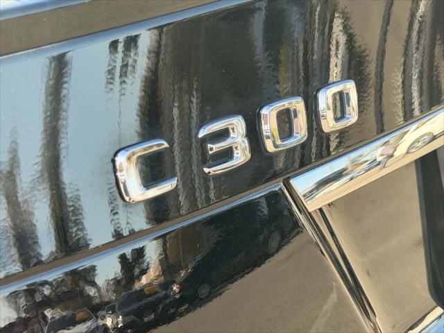 2011 Mercedes-Benz C-CLASS C 300 Luxury