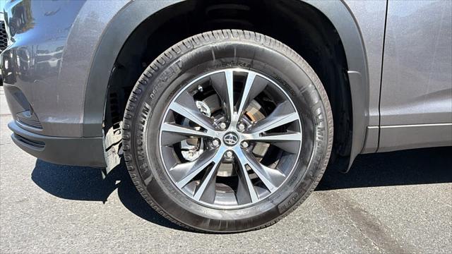 2016 Toyota Highlander XLE V6