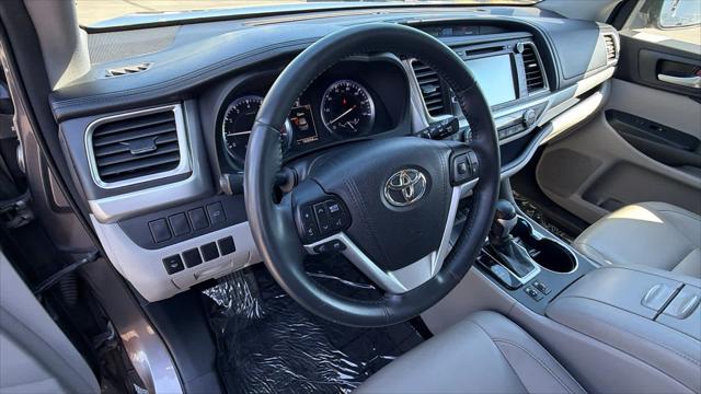 2016 Toyota Highlander XLE V6