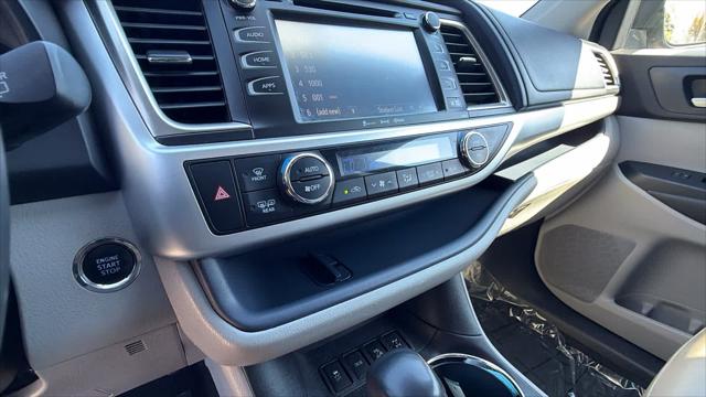 2016 Toyota Highlander XLE V6