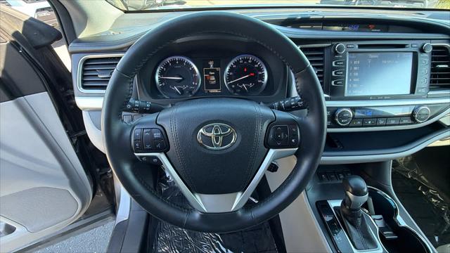 2016 Toyota Highlander XLE V6