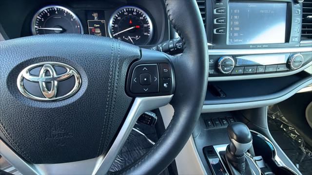 2016 Toyota Highlander XLE V6