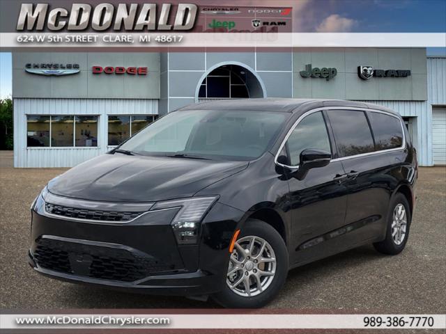 2027 Chrysler Pacifica Select for sale in Clare, MI