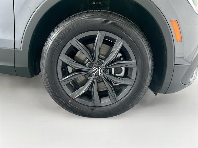 2024 Volkswagen Tiguan SE - Photo 30